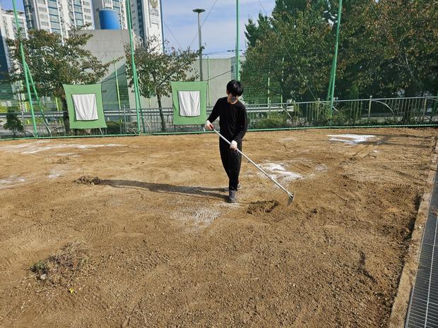 저전동초등학교 운동장 모래 보충: 전문 시공으로 튼튼한 놀이 공간 만들기! 관련 이미지