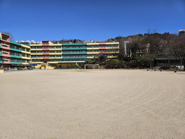 광양고 학교 운동장 유지보수 전문가로 안전과 오래 사용하기!