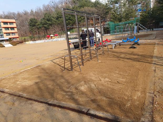진월면병설유치원 운동장 ⚠️ 안전관리 전문가로 보호하세요!