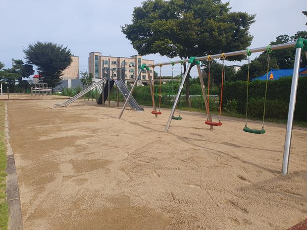 담양군초등학교 운동장, 안전과 쾌적함을 위한 전국산업안전!