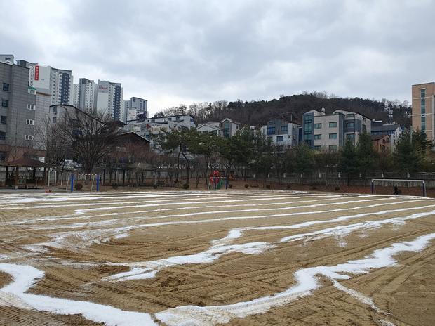 포두면병설유치원 운동장 모래보충: 전국산업안전으로 걱정 끝!