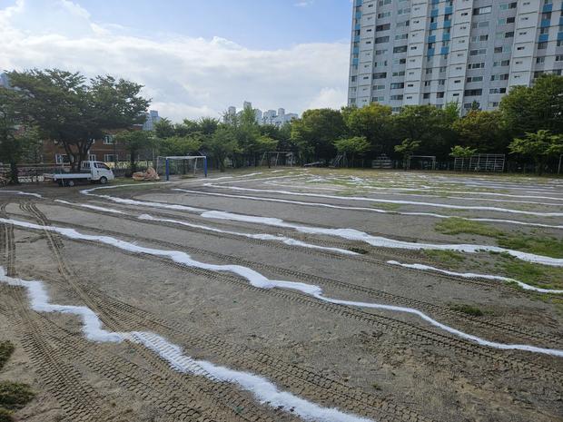 학교 운동장 모래보충, 전국산업안전으로 안정된 놀이터 만들어요!