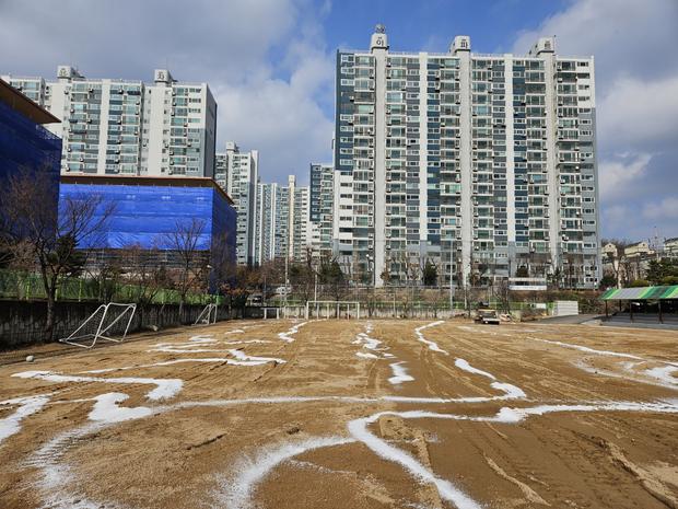 학교 운동장 안전! 망운면중학교, 전국산업안전으로 더욱 풍요로운 시설 만들어보세요!