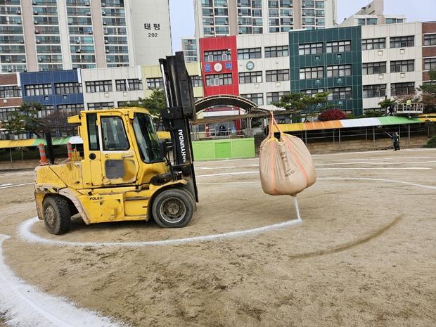 광주병설유치원 운동장 다짐, 안전과 규칙 맞춤 케이스터디움으로 완성!