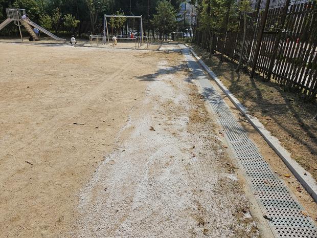 ✅ 양구 어린이집 운동장 천일염 방지! 전문 시공으로 안전하고 깨끗하게!