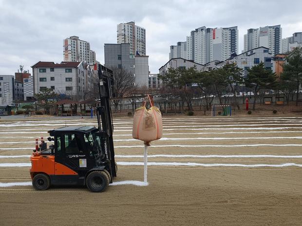 양양고등학교 운동장 롤러 업데이트, 케이스터디움의 전문성으로 혁신적인 서비스!