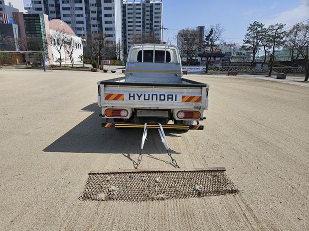 목포중학교 운동장 유지보수, 전문 케이스터디움으로 완벽한 쾌적 공간 만들기!