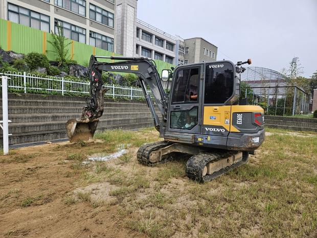 김제중학교 운동장 재설, 전문 시공으로 안정적인 공간 만들기!