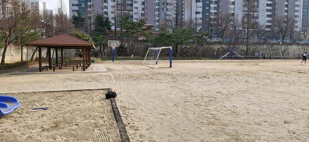 고창중학교 운동장 표면 정비, 케이스터디움이 제공하는 전문 기술!
