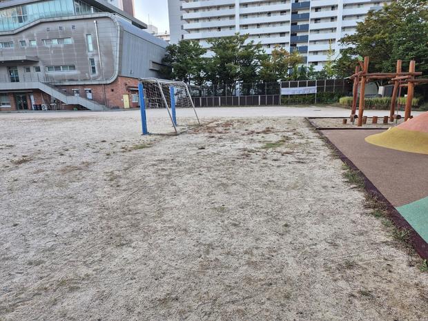 칠곡병설유치원 운동장마사토충진공사: 혁신적인 기술,  최고 수준의 안전, 케이스터디움...