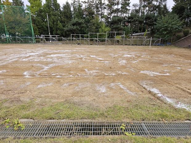 사천초등학교 운동장 평탄화: 잔혹한 낟덩어리 없이! 케이스터디움으로 완벽하게