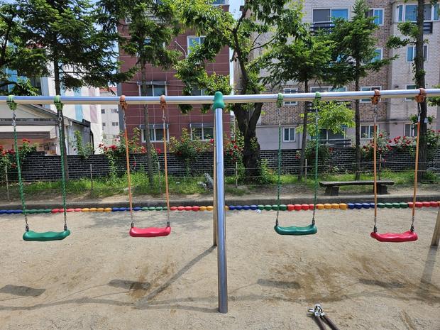 연천초등학교 놀이터 교체, 혁신적인 기술로 건설! 케이스터디움으로 더 나은 운동장 만...