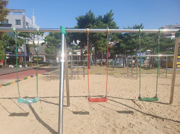과천초등학교 놀이시설, 교체 걱정 끝! 케이스터디움으로 신뢰 높은 실력