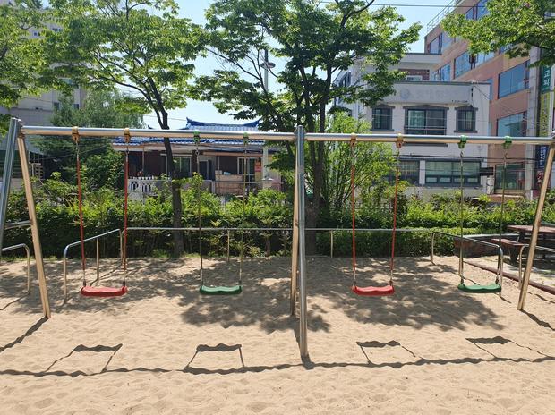안성병설유치원 놀이터 교체 | 학교 시설관리 전문 케이스터디움, 신뢰도 높은 고품질공사!