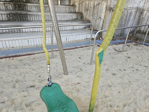 ? 예산 어린이집 운동장 그네 교체, 케이스터디움으로 최고의 안전과 기능!