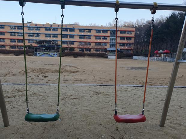 부천초등학교 놀이터 교체, 케이스터디움으로 튼튼하고 안전한 장소 만들어보세요!
