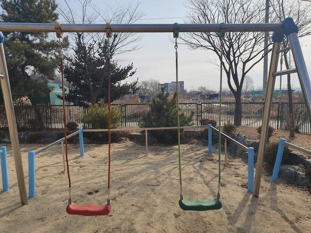 순창 어린이집 운동장 교체, 혁신 기술로 안전하고 깨끗한 놀이터 만들어줘!