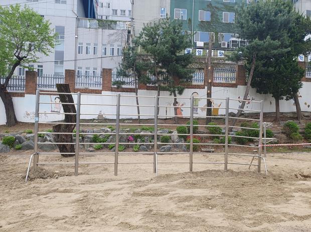 ?️ 의성어린이집 놀이터 모래 보충: 전문가 케이스터디움으로 최상의 안전과  효율성 달성!