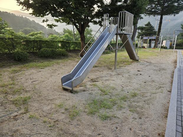 부여어린이집 놀이터 모래 보충 | ? 최고 수준 전문 시공, 안전하고 오랫동안 사용할...