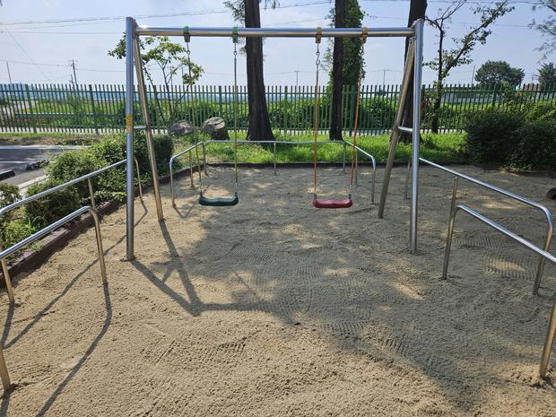 영어초등학교 놀이터 마사토 충진, 안전 & 장기 유지 성공 꿀팁! 관련 이미지