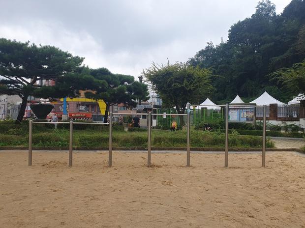구례초등학교 놀이시설 모래보충, 전문 케이스터디움으로 안전하고 뛰어난 수준! 관련 이미지